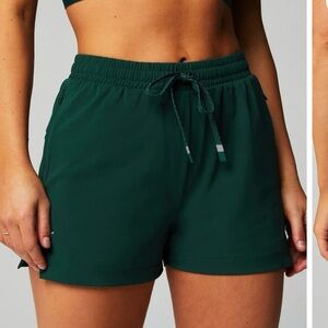 NWT Fabletics Women’s “The One Short” 3”